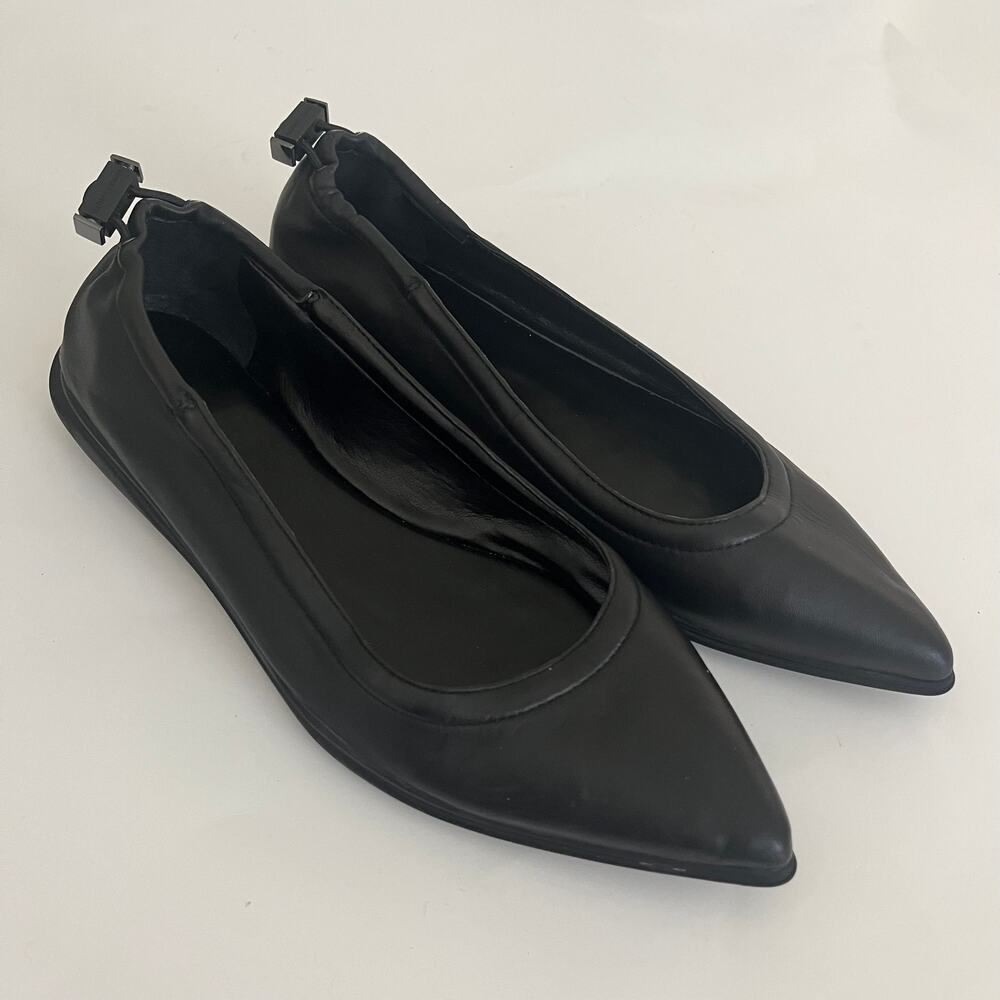 Vince Camuto 'Bendreta' Women's 8.5M Pointy Toe Leather Ballet Flat Comfortable - Picture 3 of 9
